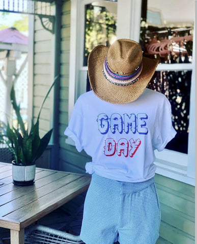 Game day unisex t-shirt, white with red and blue letters, XL
