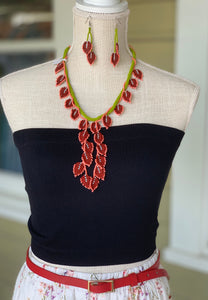 Beaded necklace necklace and earrings set